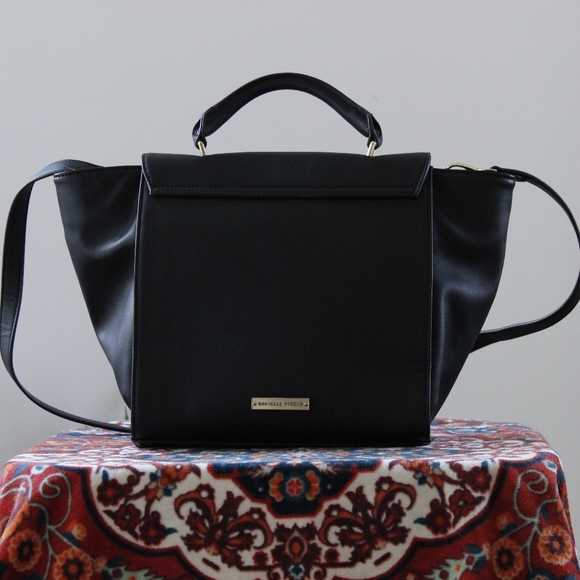 Danielle Nicole Trapeze Purse - Picture 2 of 3